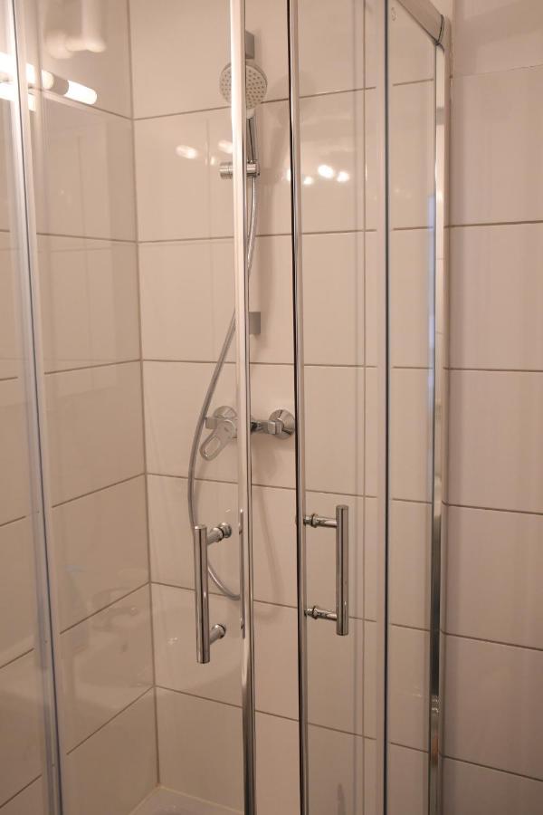 Hotel-Pension Charlottenburg Берлин Екстериор снимка